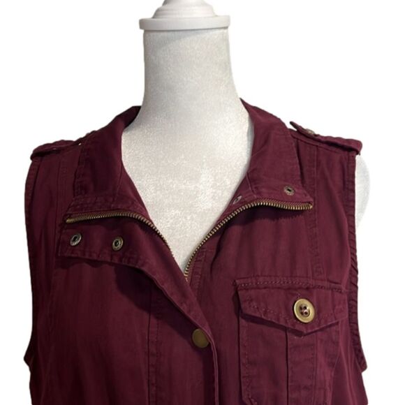 2Sable NWOT 100% cotton maroon burgundy utility vest snaps buttons zippers - S - Picture 2 of 11